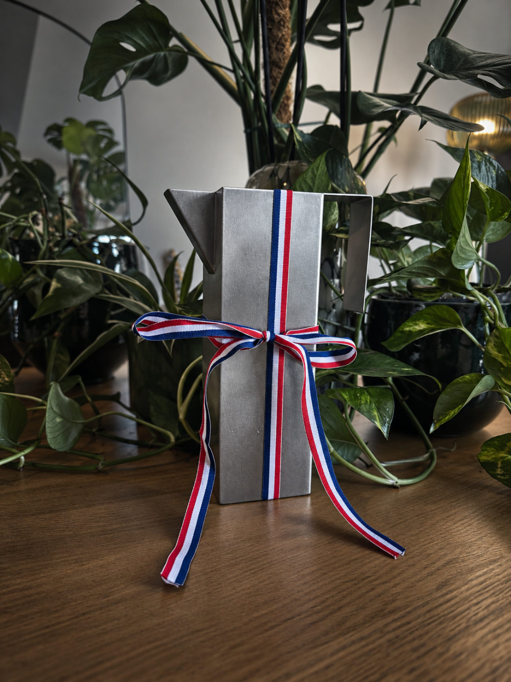 Carafe PYXIS Atelier WELDOR avec ruban tricolore